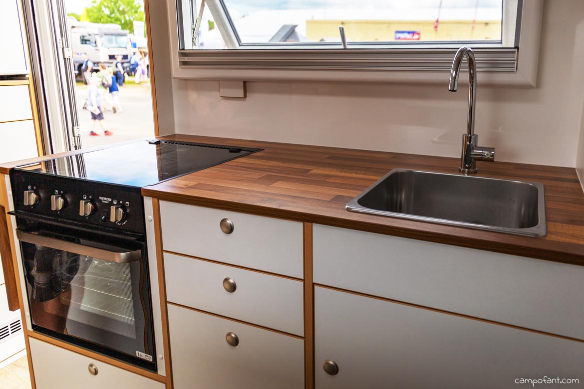 Wohnmobil Backofen Camping