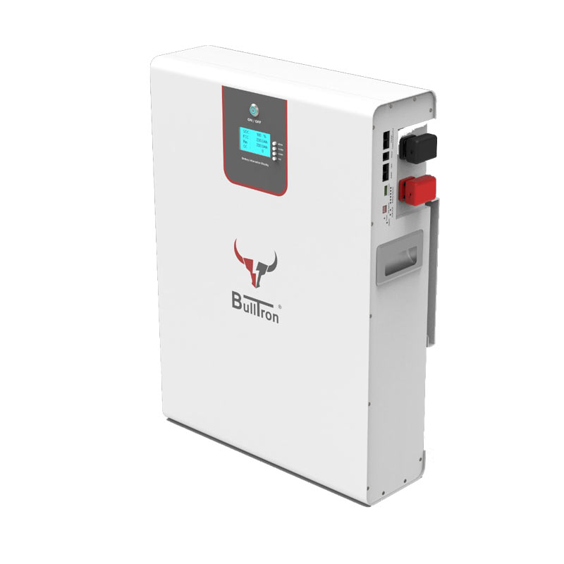 BullTron Solarspeicher 200Ah 51V vertikal