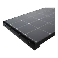Solarmodul mit montierten Haltespoilern MOUNT von Wattstunde